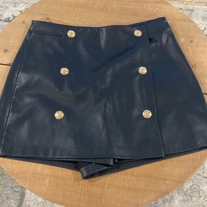 NWT Zara faux leather skort